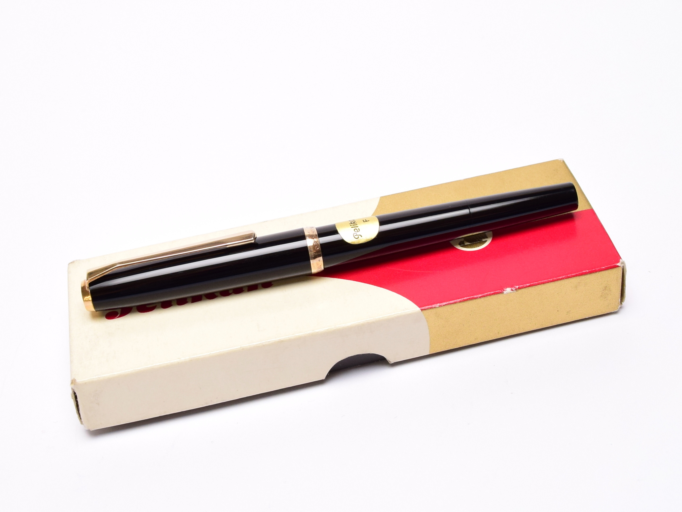 NEW NOS 1960 Pelikan MK30 30 M30 Type 1 Rolled Gold & Black Resin