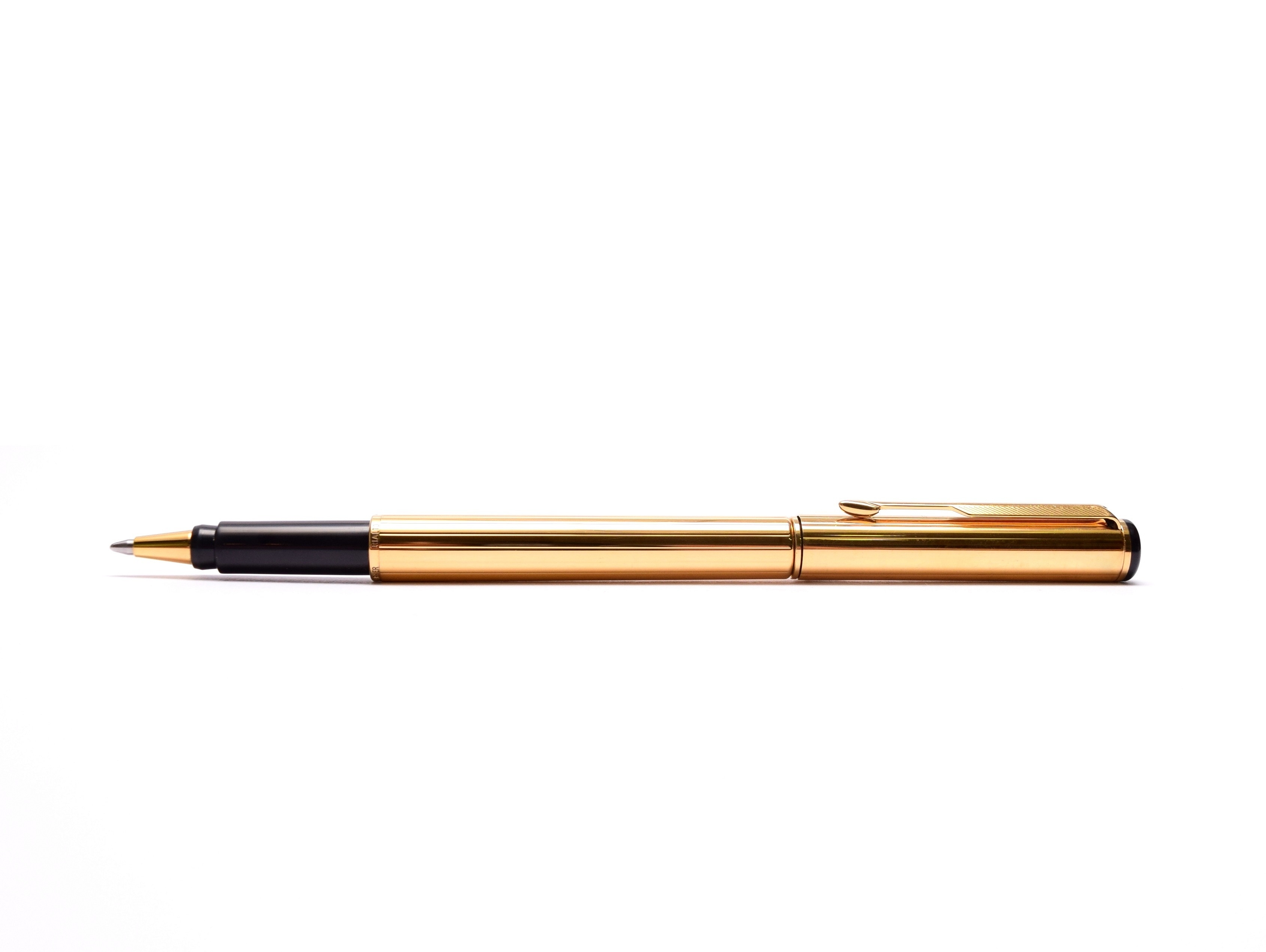 Vintage Parker Rialto Black & 23K Gold w/ Guilloche Design