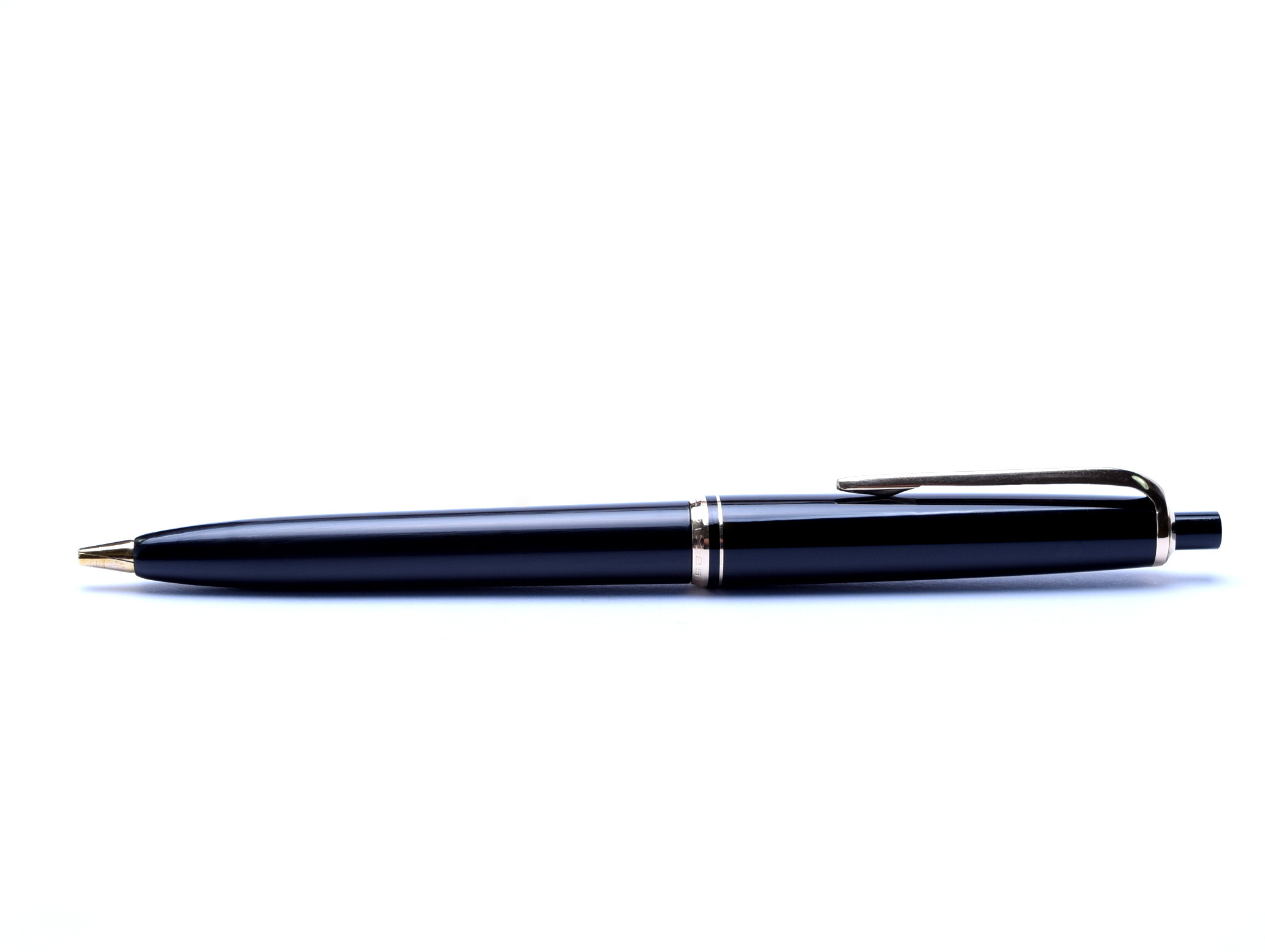 マ*ン様 Mont Blanc pix16 Vintage 1960s Montblanc Pix No. 26 1.18mm Lead Black Resin & Gold