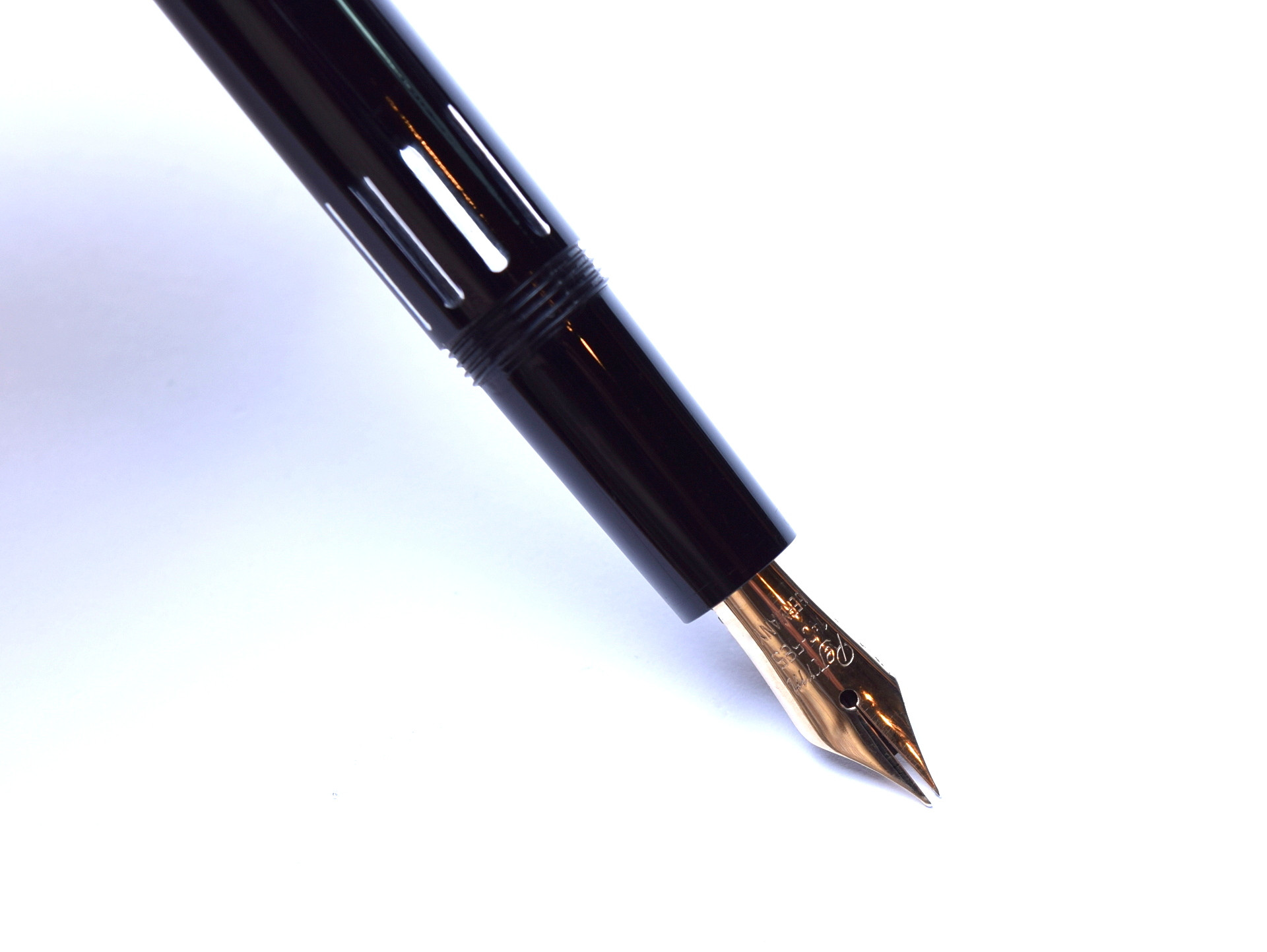 1960's Reform 4383 Triangular Rolled Gold & Black Resin Super Flexible 14K 585 Gold Nib Fountain Pen