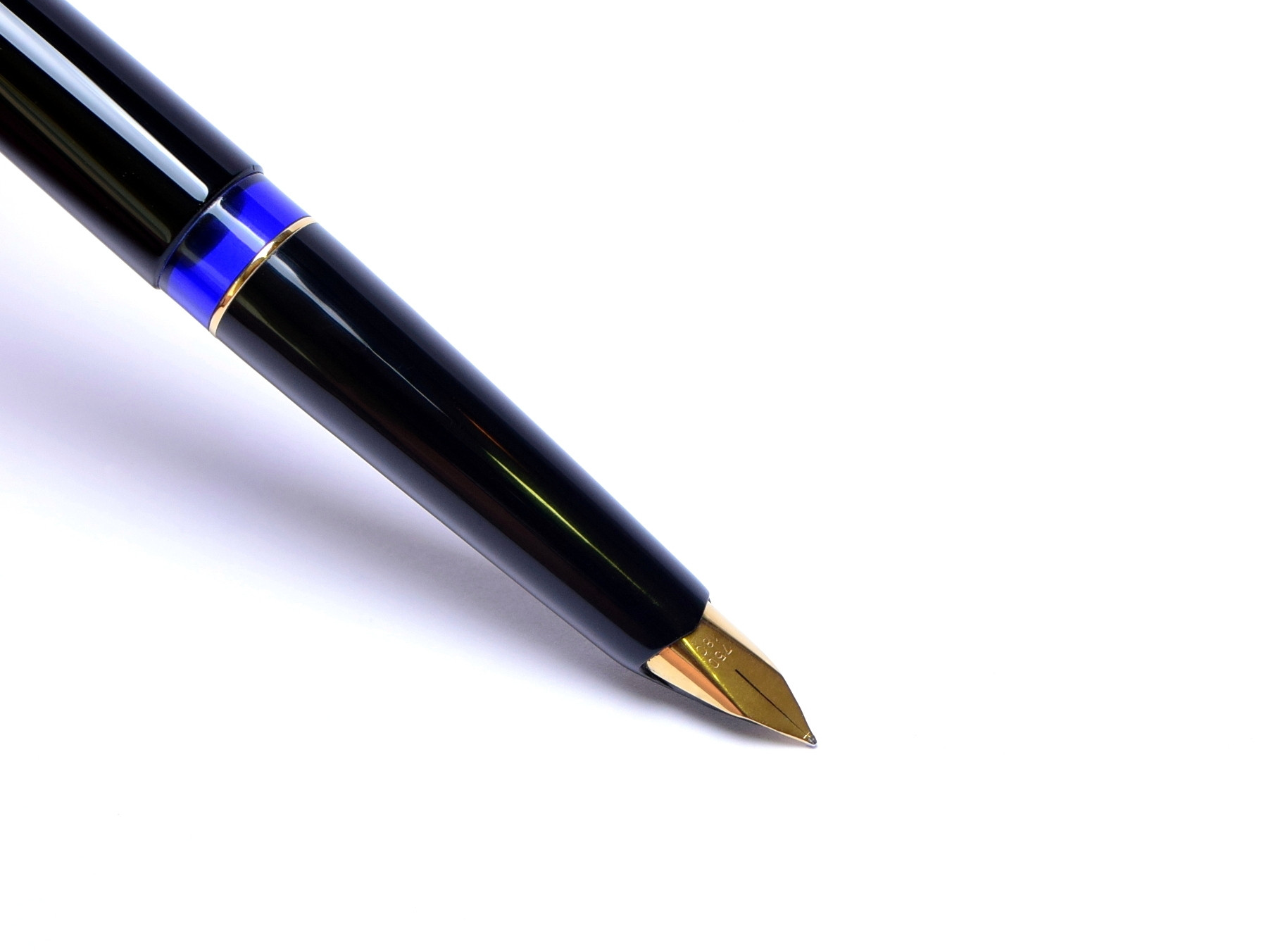 Rare 1973 Pelikan 30 (M30) Type 2 Rolled Gold & Black Resin 18K