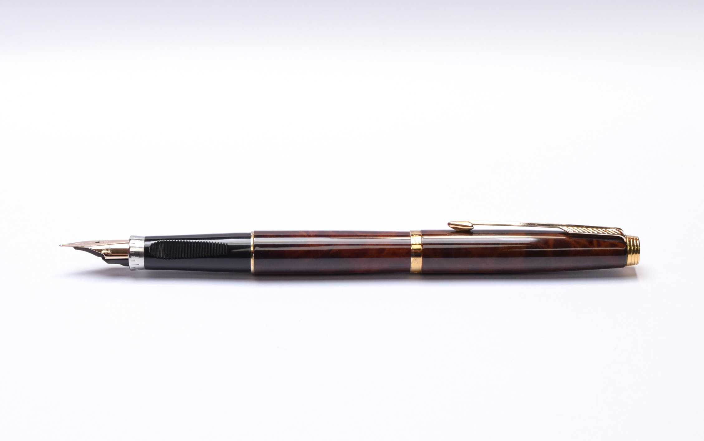 Stunning Rare 1980s PARKER 75 Laque / Lacquer Woodgrain 14K Gold M