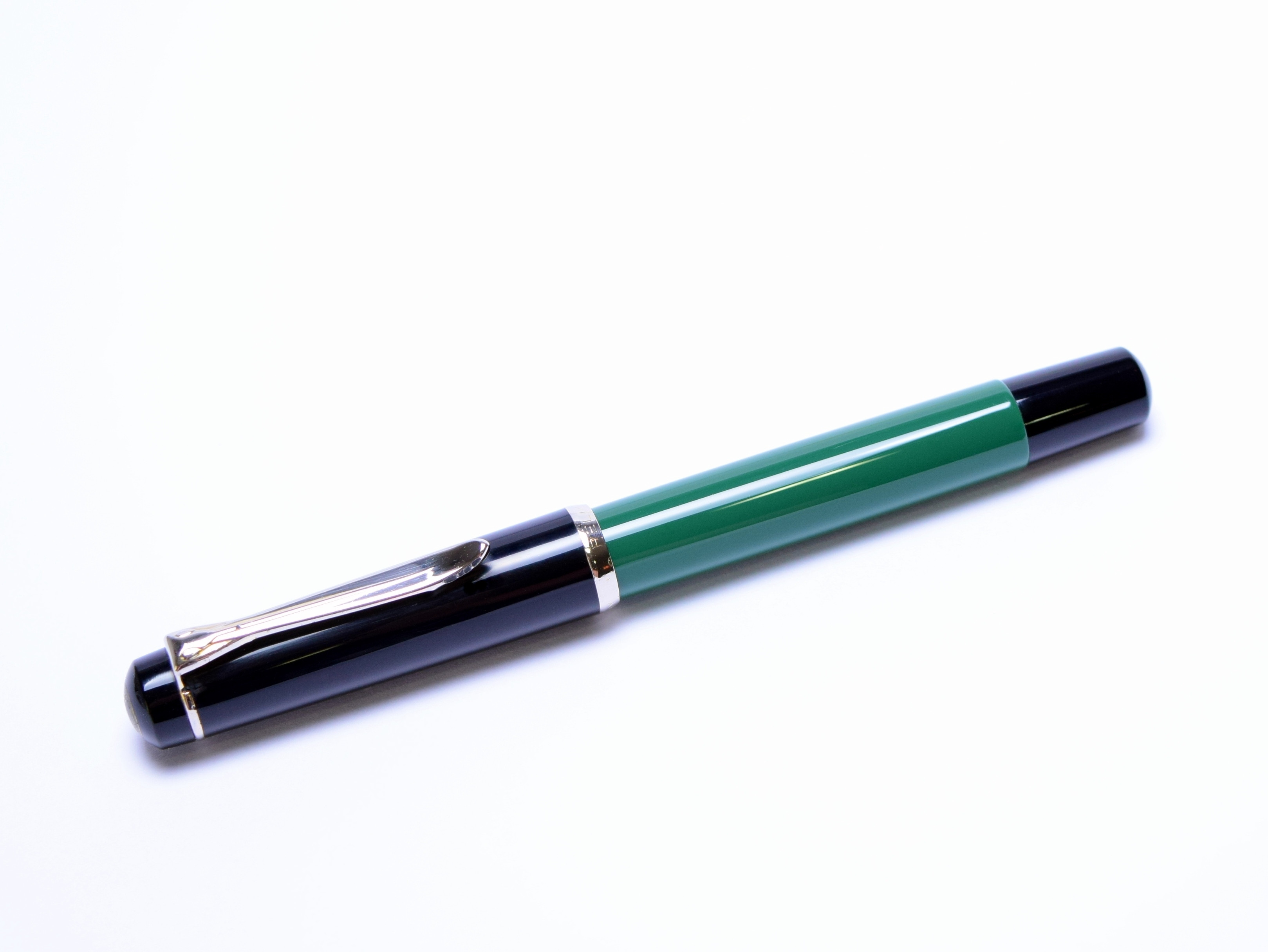 1980s West Germany Compact Pelikan M150 Black-Green M Medium Nib