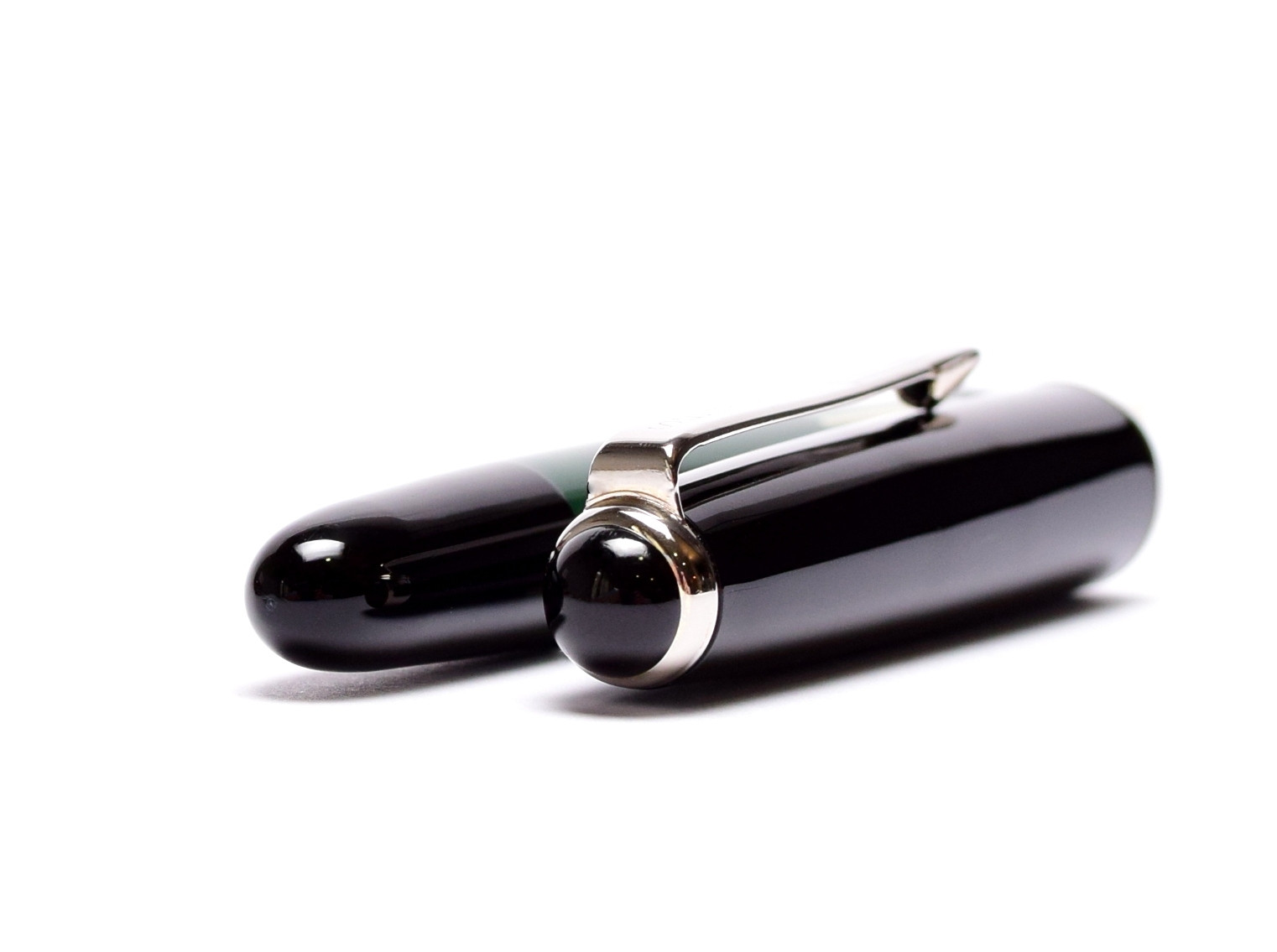 Rare Vintage 1970s Senator (Merz & Krell) Fully Flexible F to BBB 14K