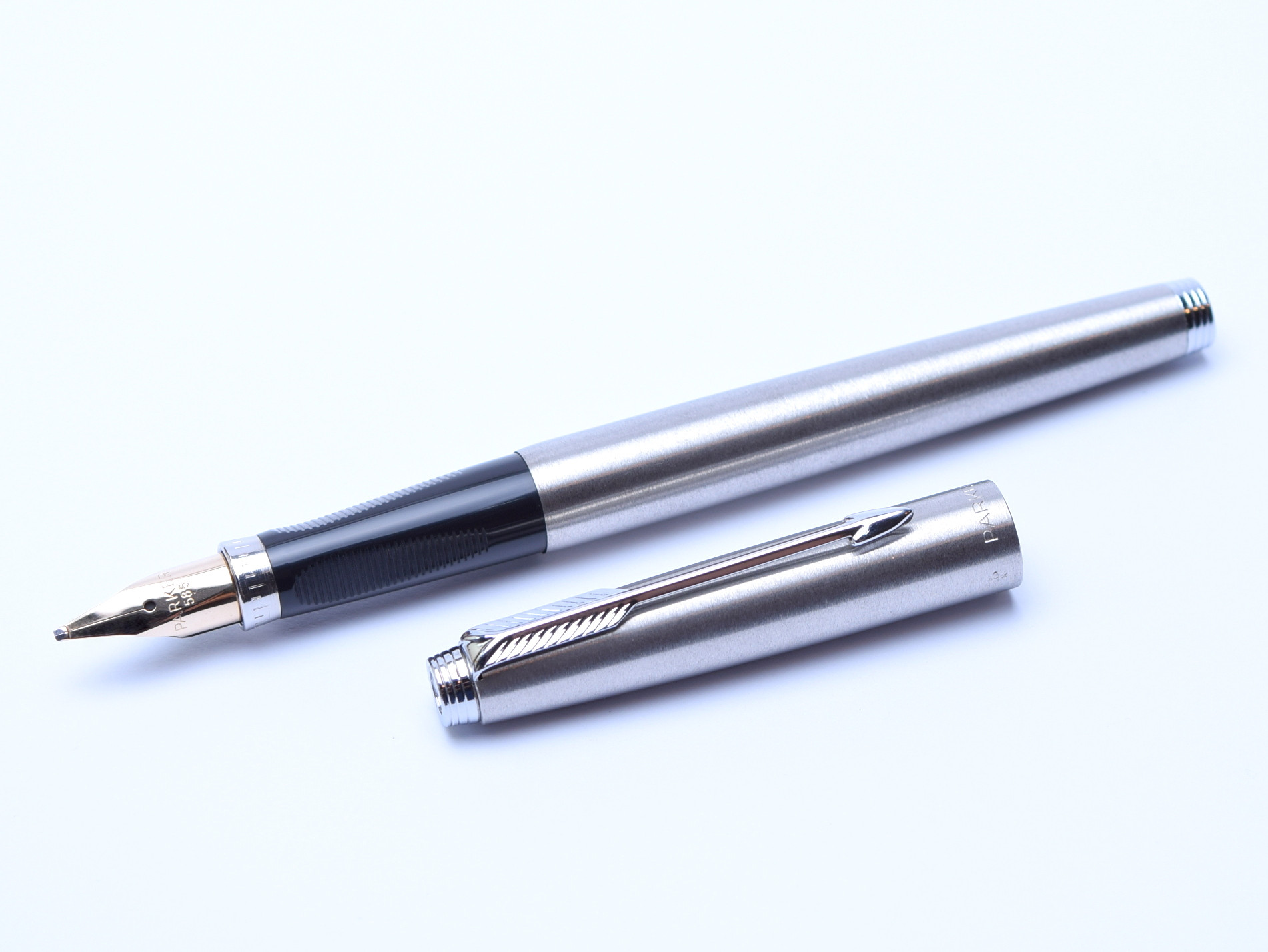 Rare 1980's PARKER 75 France 14K Double Broad BB Nib Brushed Steel
