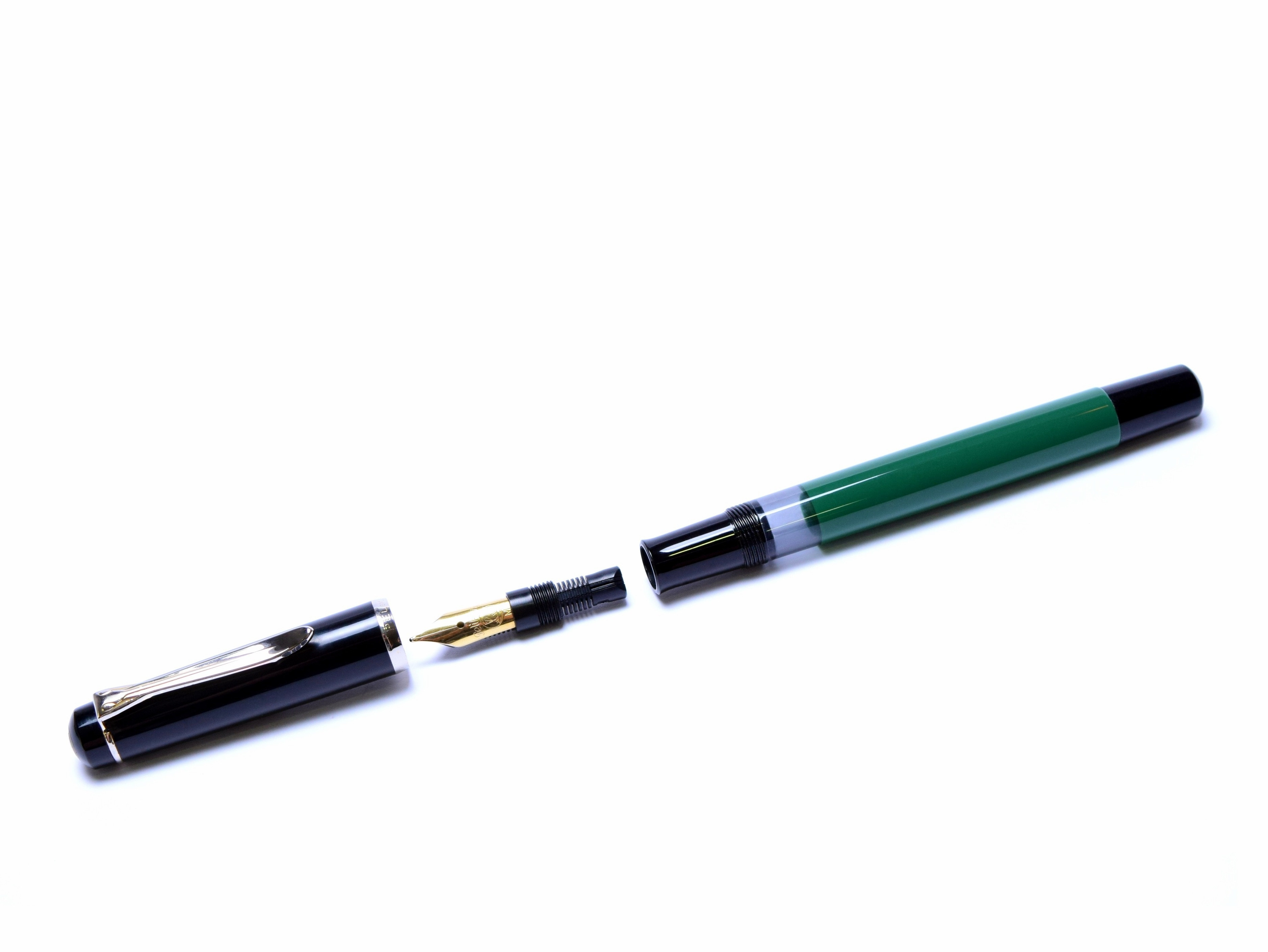 1980s West Germany Compact Pelikan M150 Black-Green M Medium Nib
