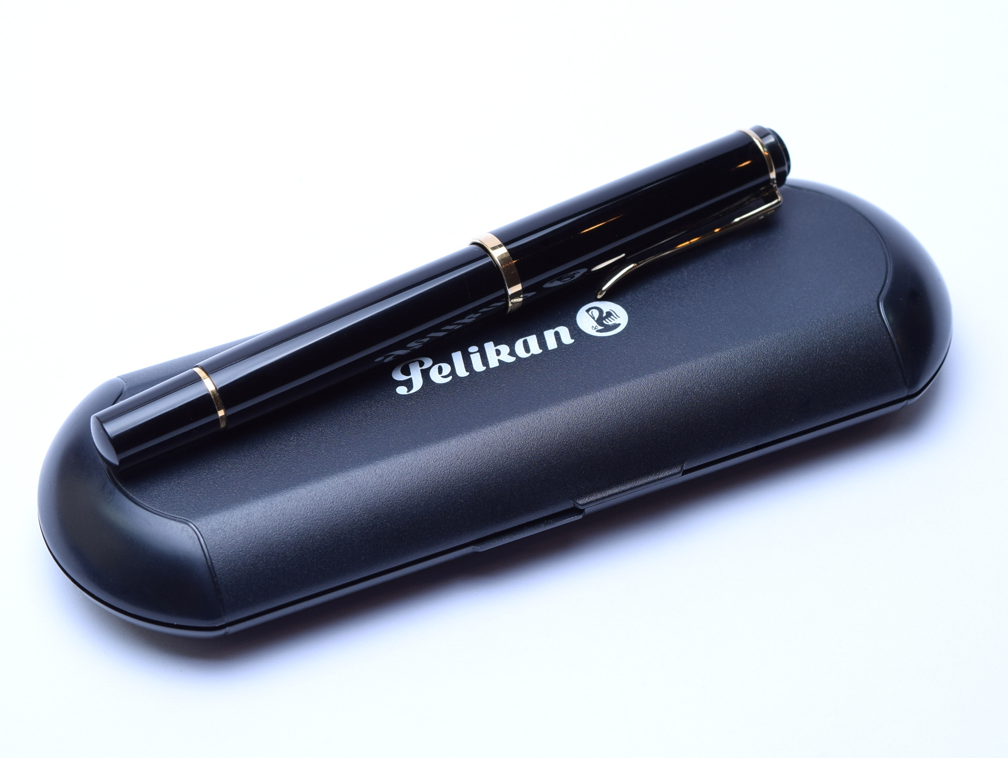 Pelikan m200 black Outlet