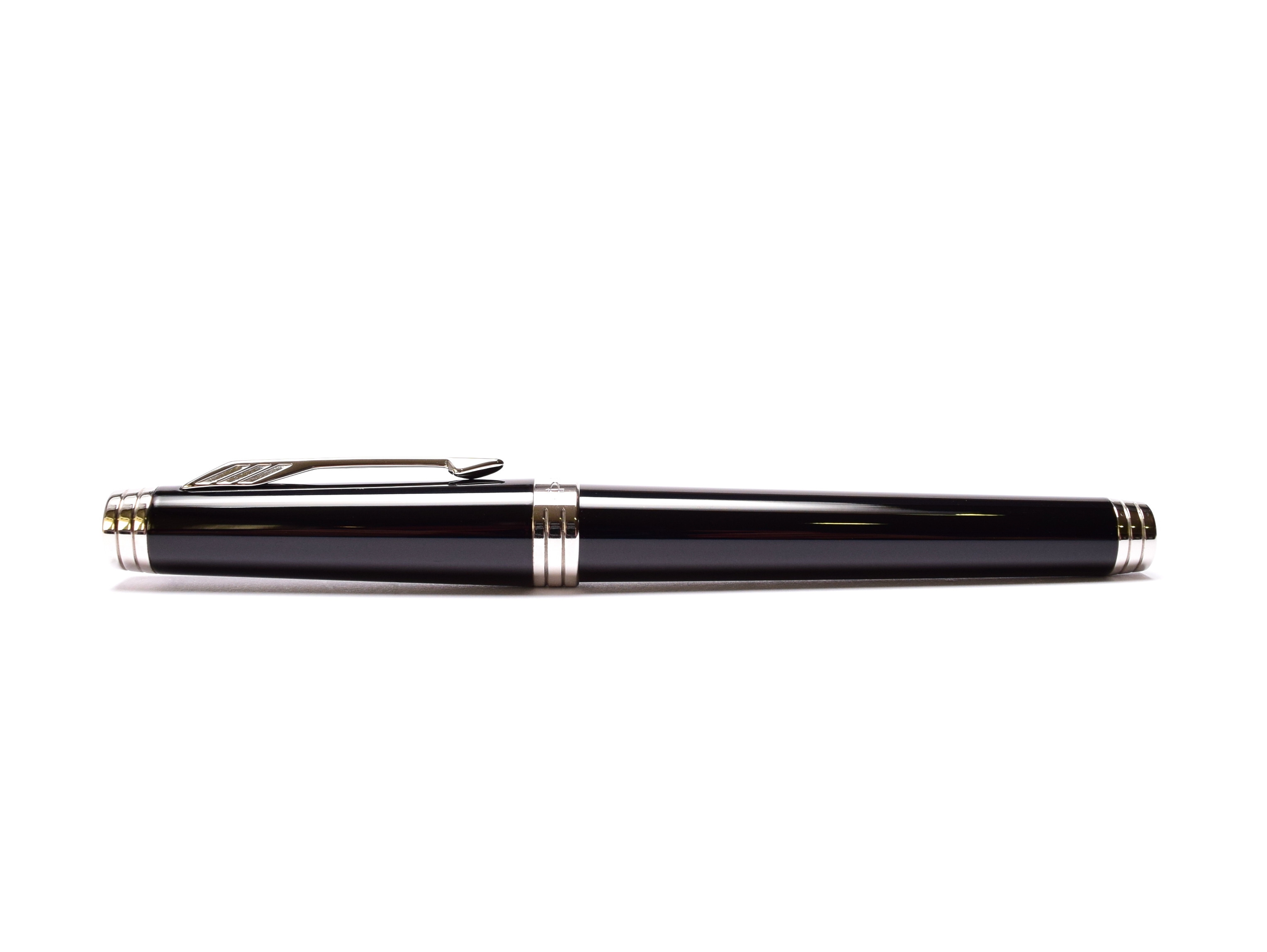 NOS Parker Premier Black Lacquer & Chrome Trim F Fine 18K 750 Gold