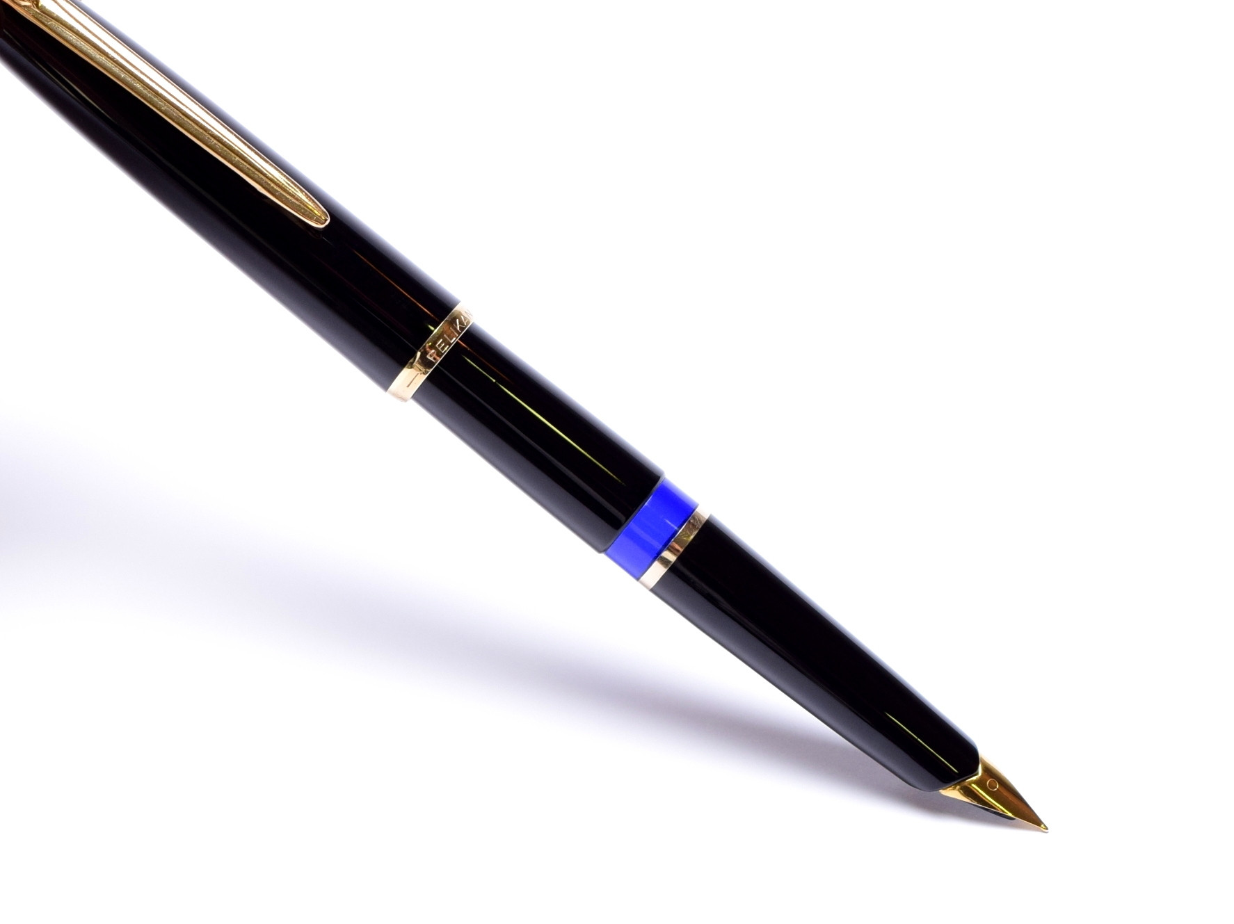 Vintage 1970's Pelikan MK10 Airplane Safe Black Resin EF Nib Fountain Pen