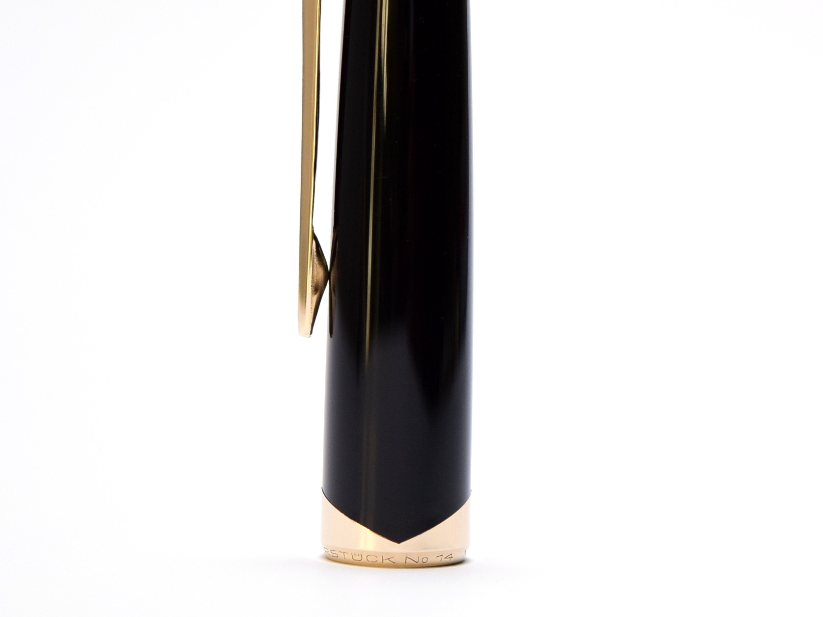 Large 1960s MONTBLANC No.14 Masterpiece Meisterstuck Black Resin