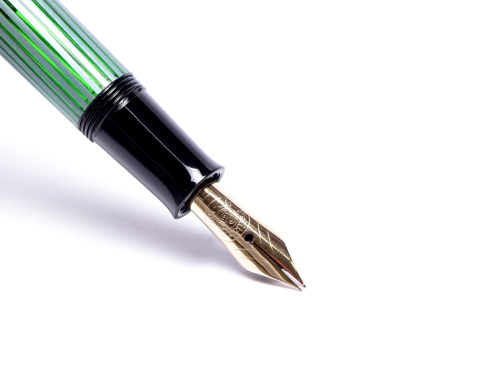 ヴィンテージ pelikan400 クーゲルMニブ（KM） ヴィンテージ pelikan400 クーゲルMニブ（KM） The Pelikan 400