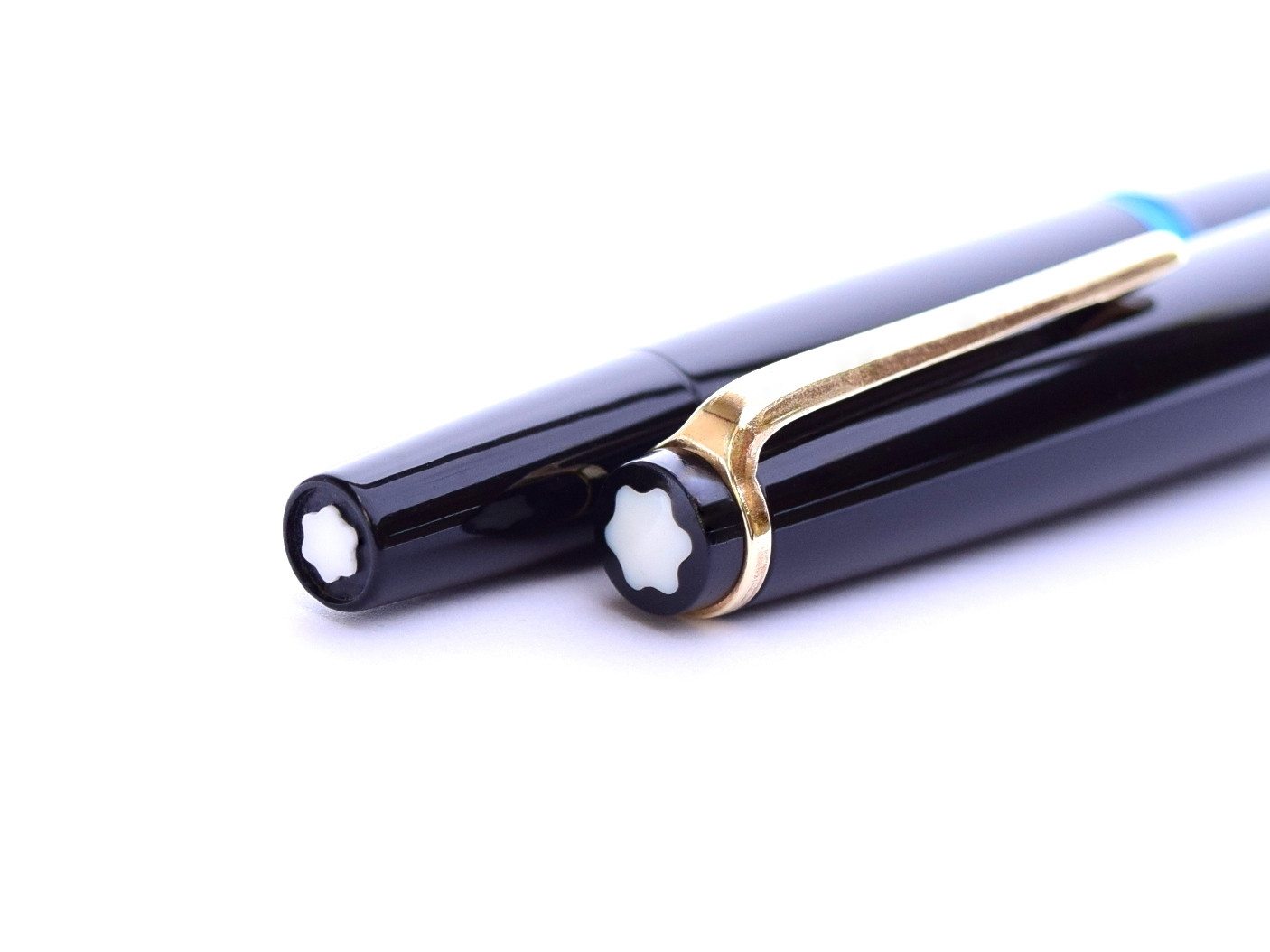 MONTBLANC 万年筆 ニブ 585 Mint 1960s MONTBLANC No. #32 Black Resin F Fine 14K 585 Semi