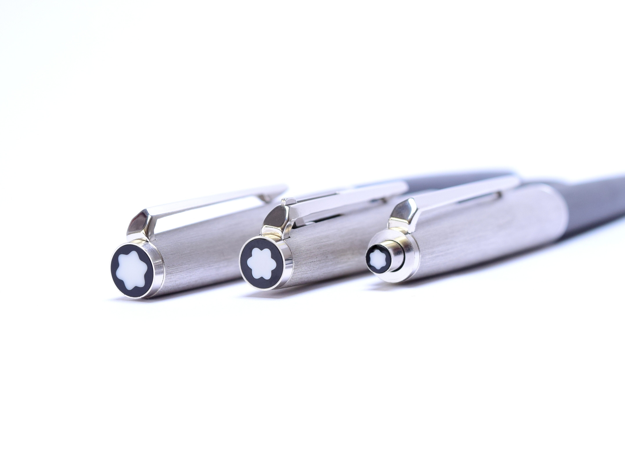 モンブラン　225 265 285　MONTBLANC　万年筆　ボールペン Extremely Rare 1960s NOS MONTBLANC No. 225 265 285 Brushed Silver