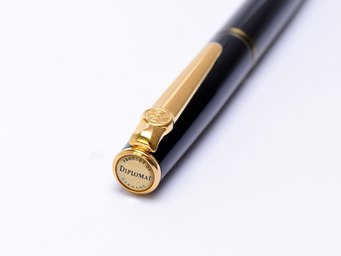 DIPLOMAT 18K 万年筆 ゴールド W.GERMANY DIPLOMAT 18K 万年筆 ゴールド W.GERMANY DIPLOMAT 18K 万年筆