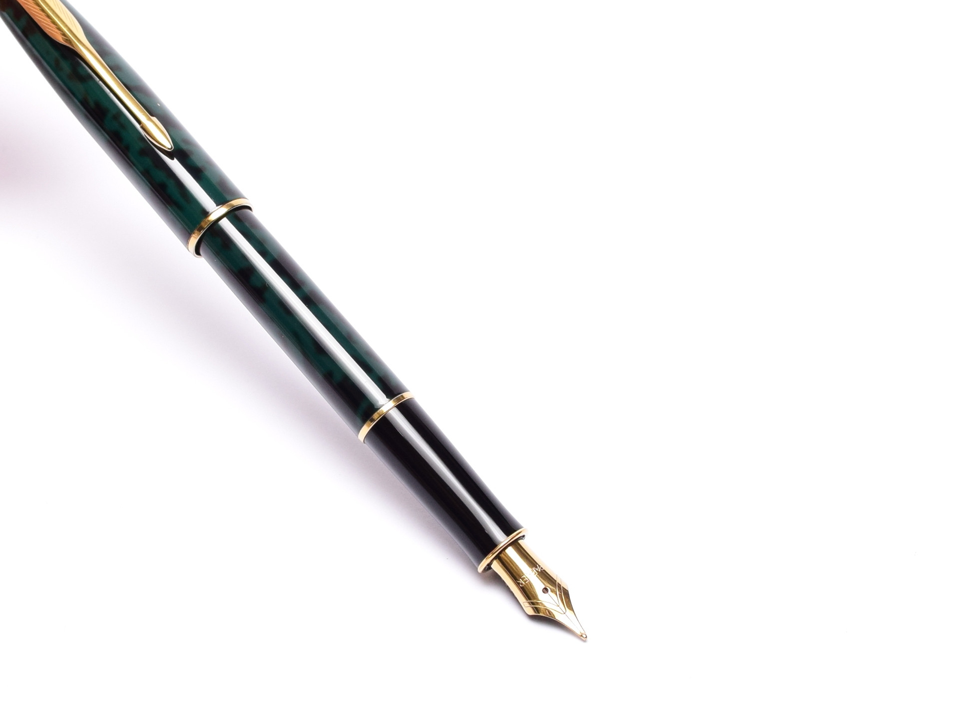 Vintage Parker Sonnet Forest Green Lacquer & Gold Plated Trims