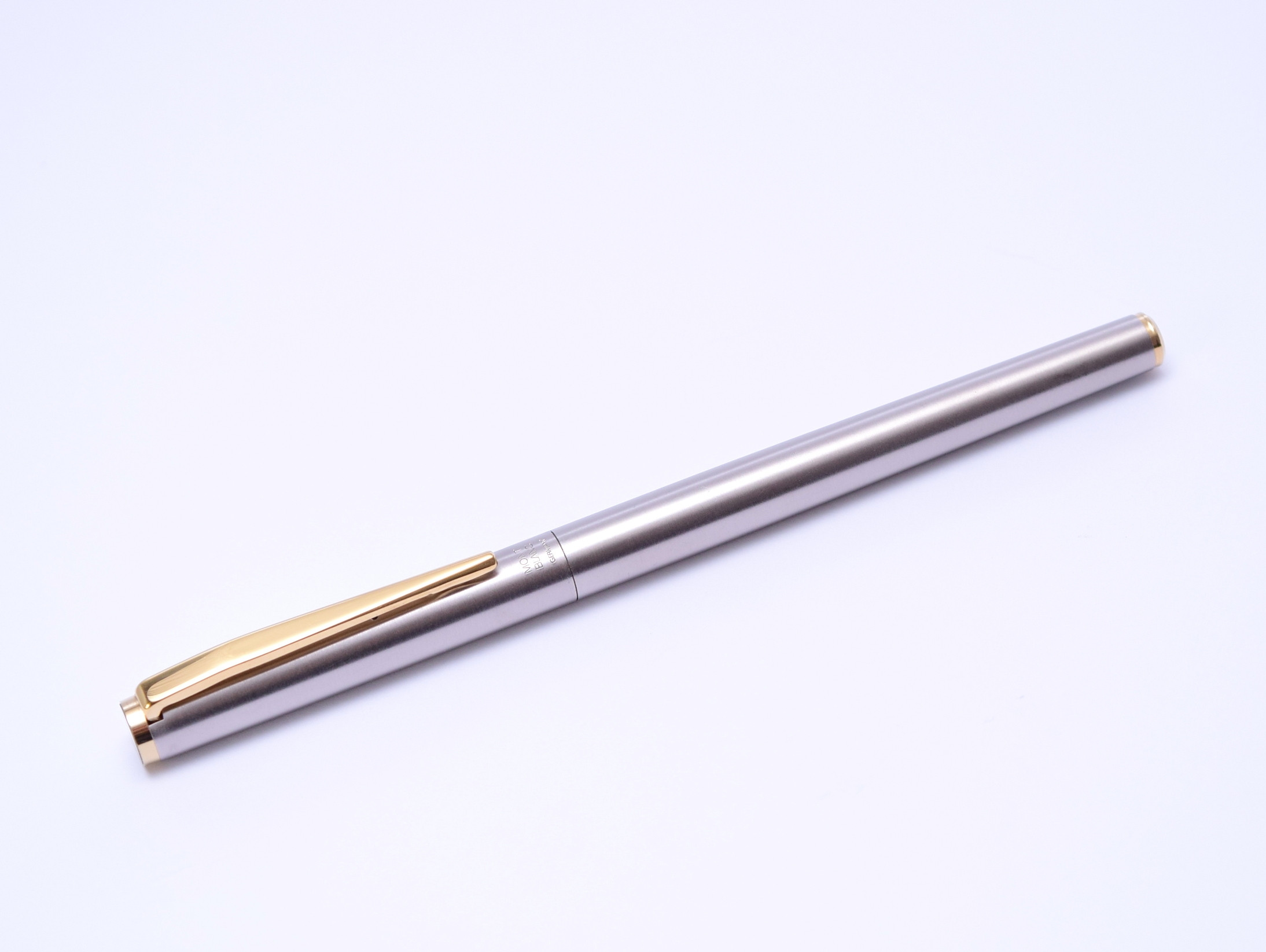Stunning 1980s Oversize MONTBLANC Noblesse Oblige Gold & Matte