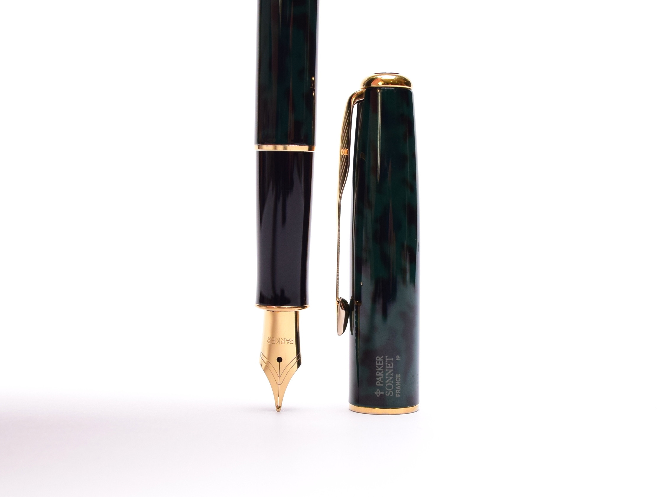Vintage Parker Forest Green Lacquer & Gold Plated Trims