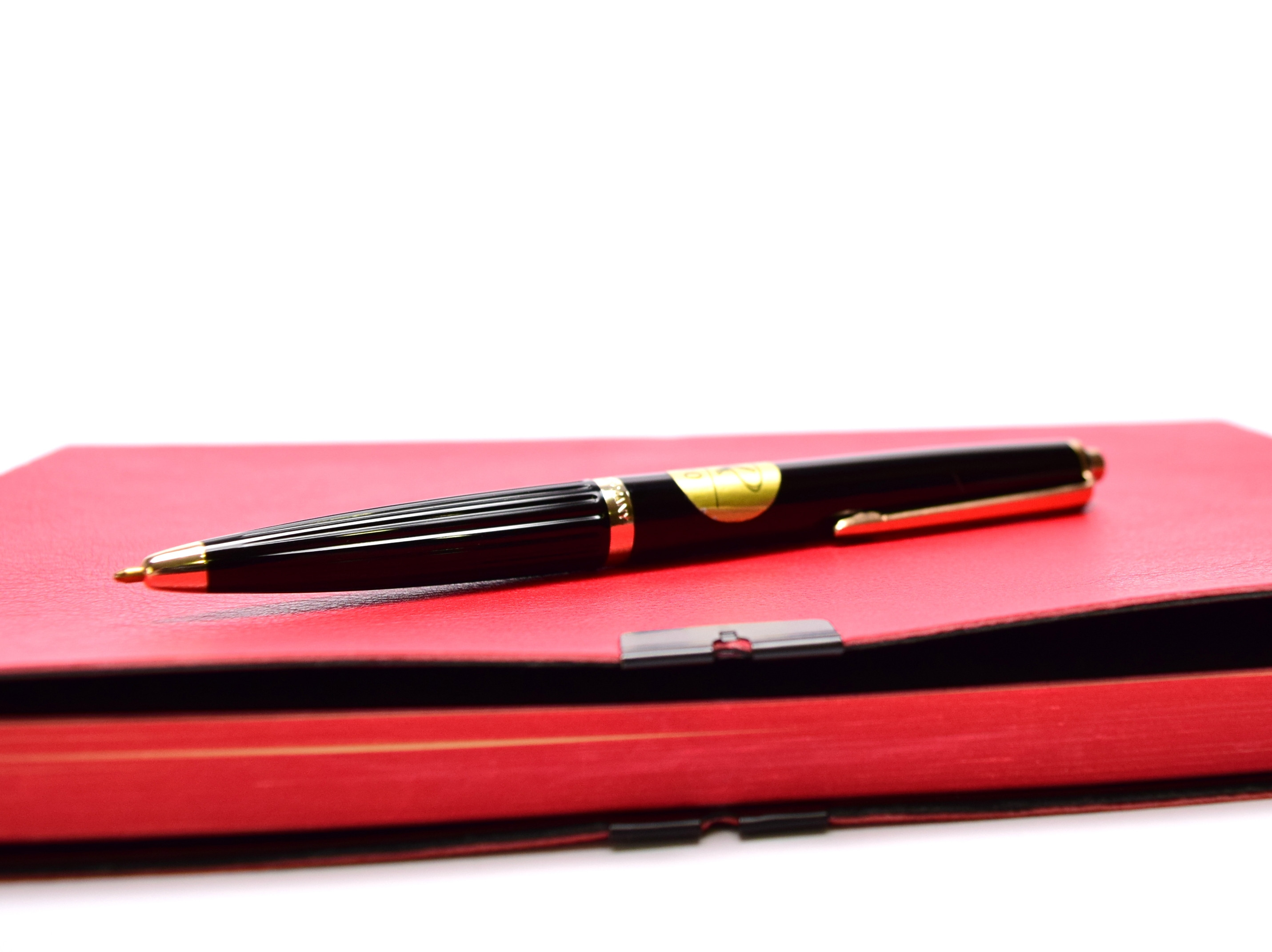 Vintage Reform No.610 High Quality Black & Gold Special Push Button