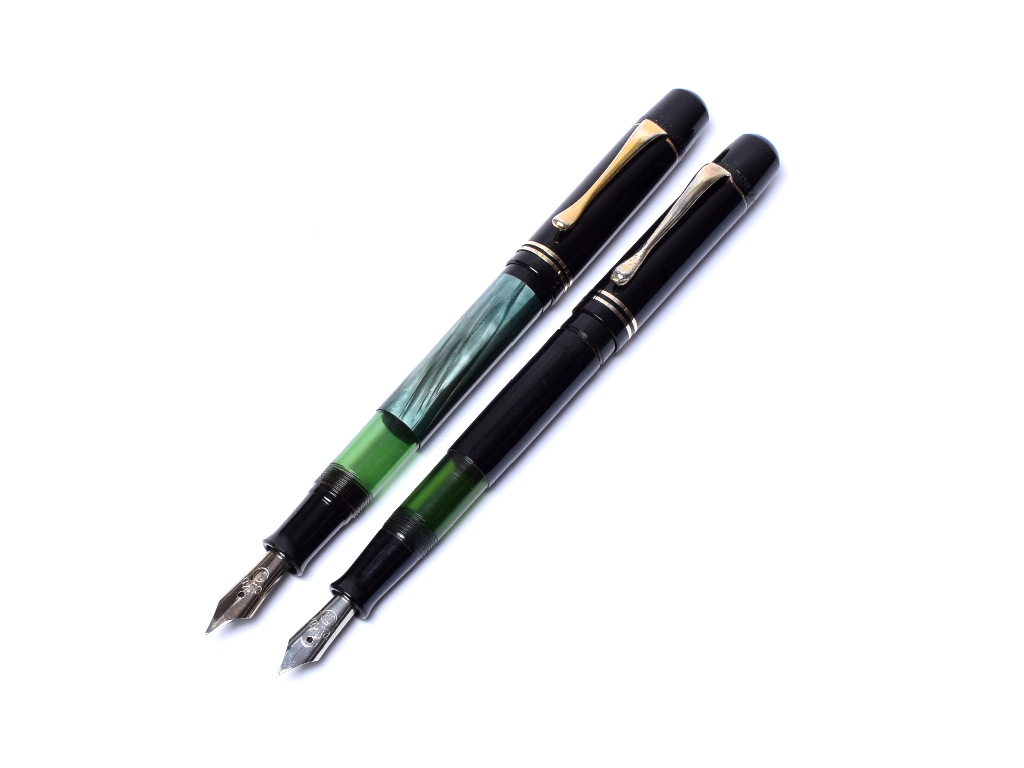 Original Never Used 1942-44 Pelikan 100N Celluloid & Ebonite