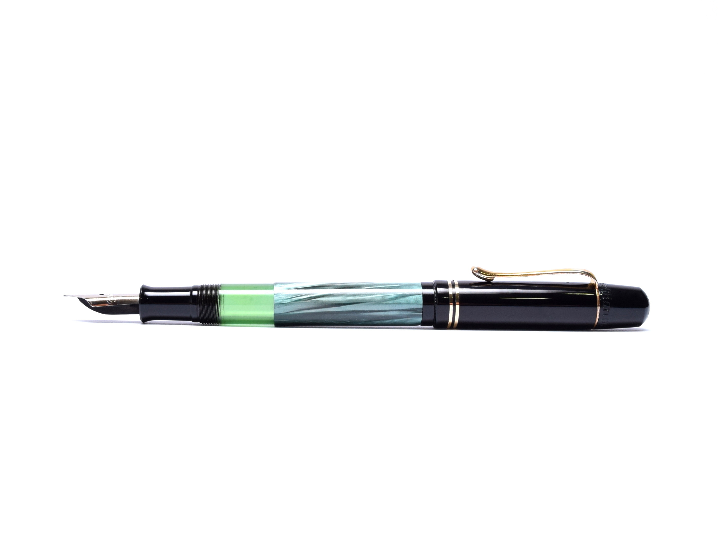 Original Never Used 1942-44 Pelikan 100N Celluloid & Ebonite Green