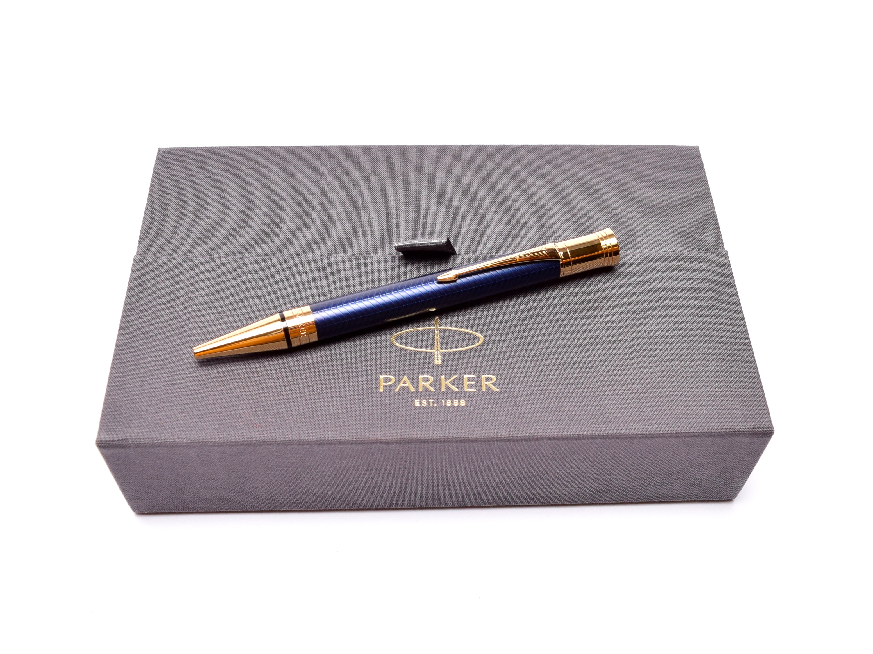 NOS New Parker Duofold Prestige GT Royal Blue Lacquer Chevron Pattern
