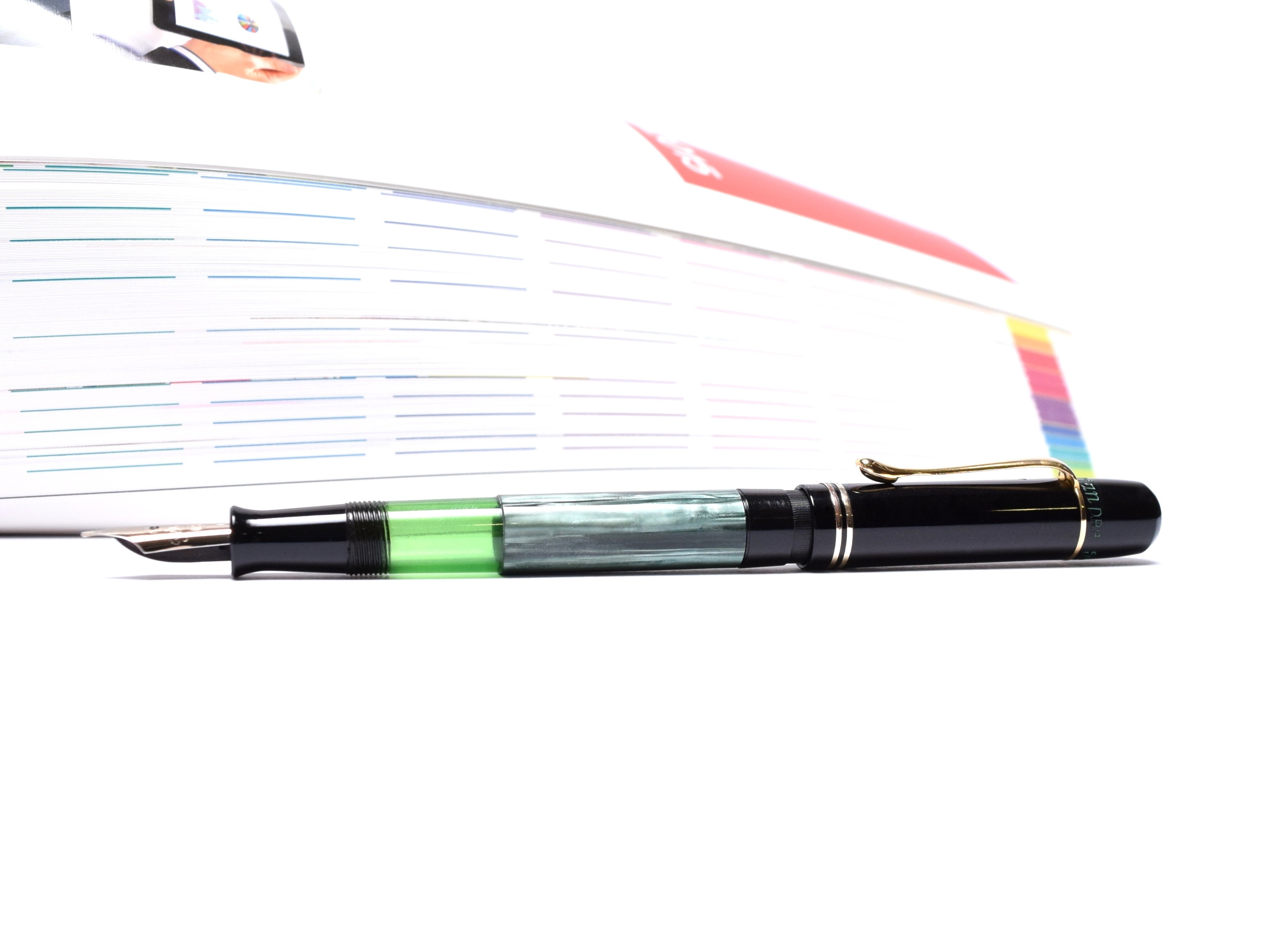 Original Never Used 1939-44 Pelikan 100 Celluloid & Ebonite Green