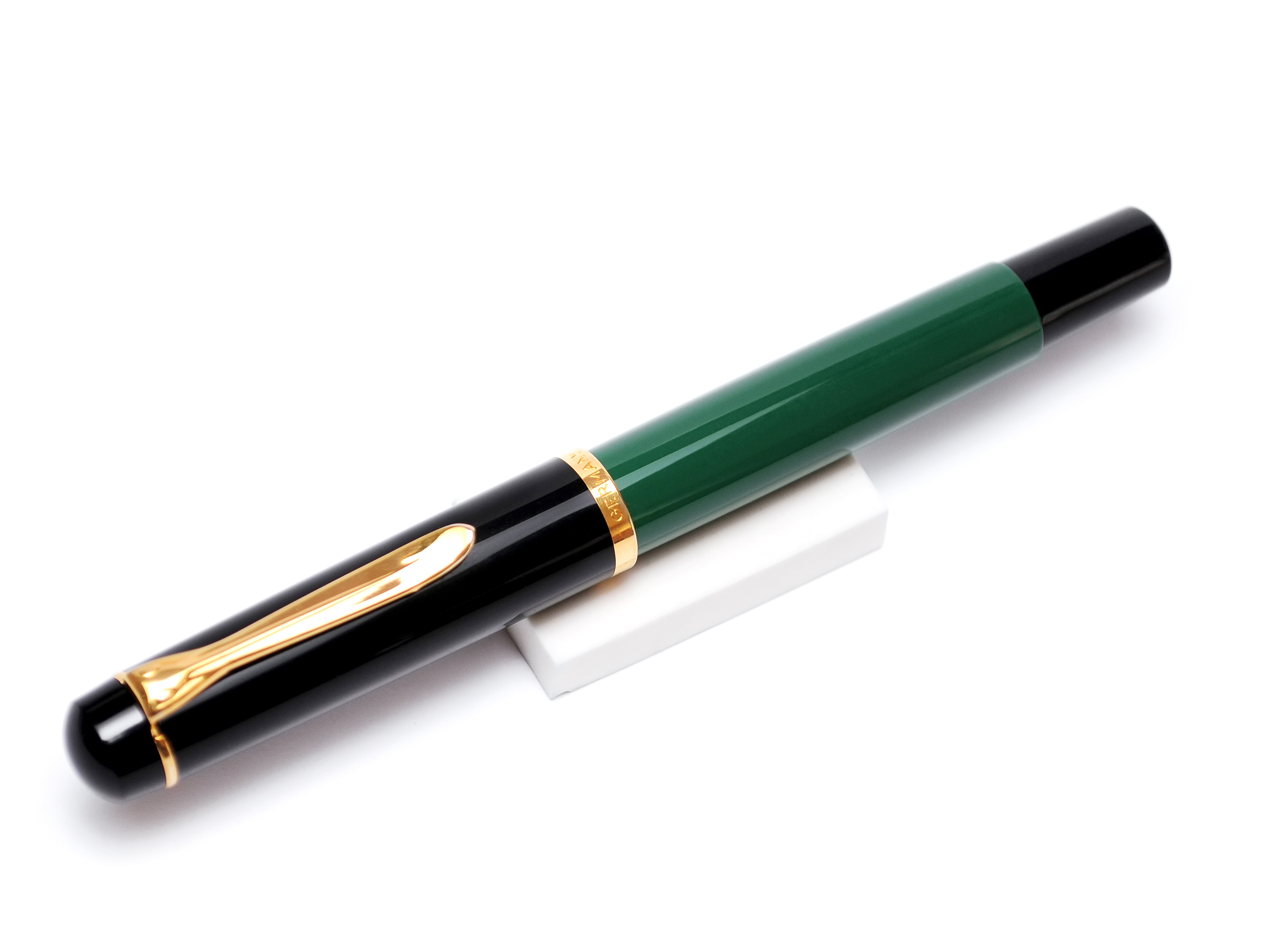 1980s Pelikan M150 Black-Green-Gold W.Germany F Fine Nib Piston