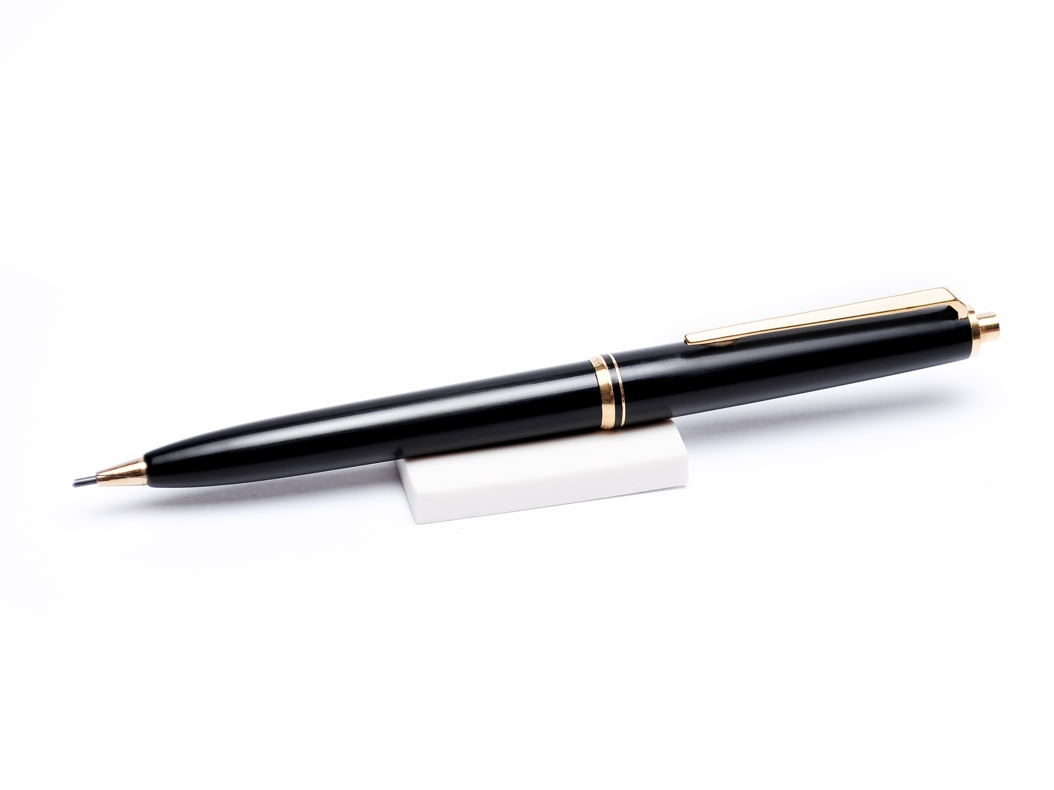 1970's MONTBLANC 261 Black Resin & Gold Repeater Mechanical Pencil 1