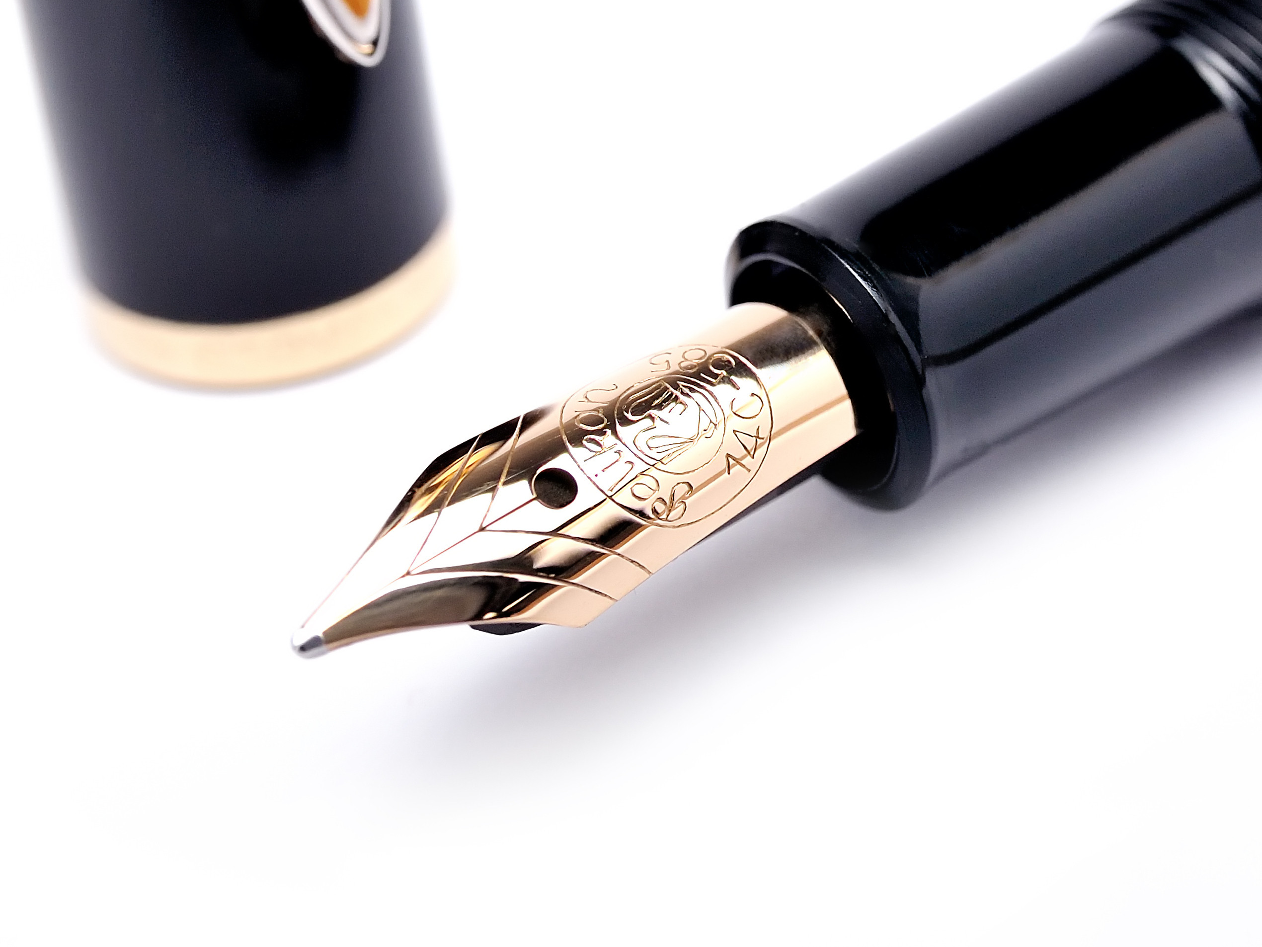 Rare 1955 Pelikan 140 All Black Gunther Wagner Fully Flexible 14K