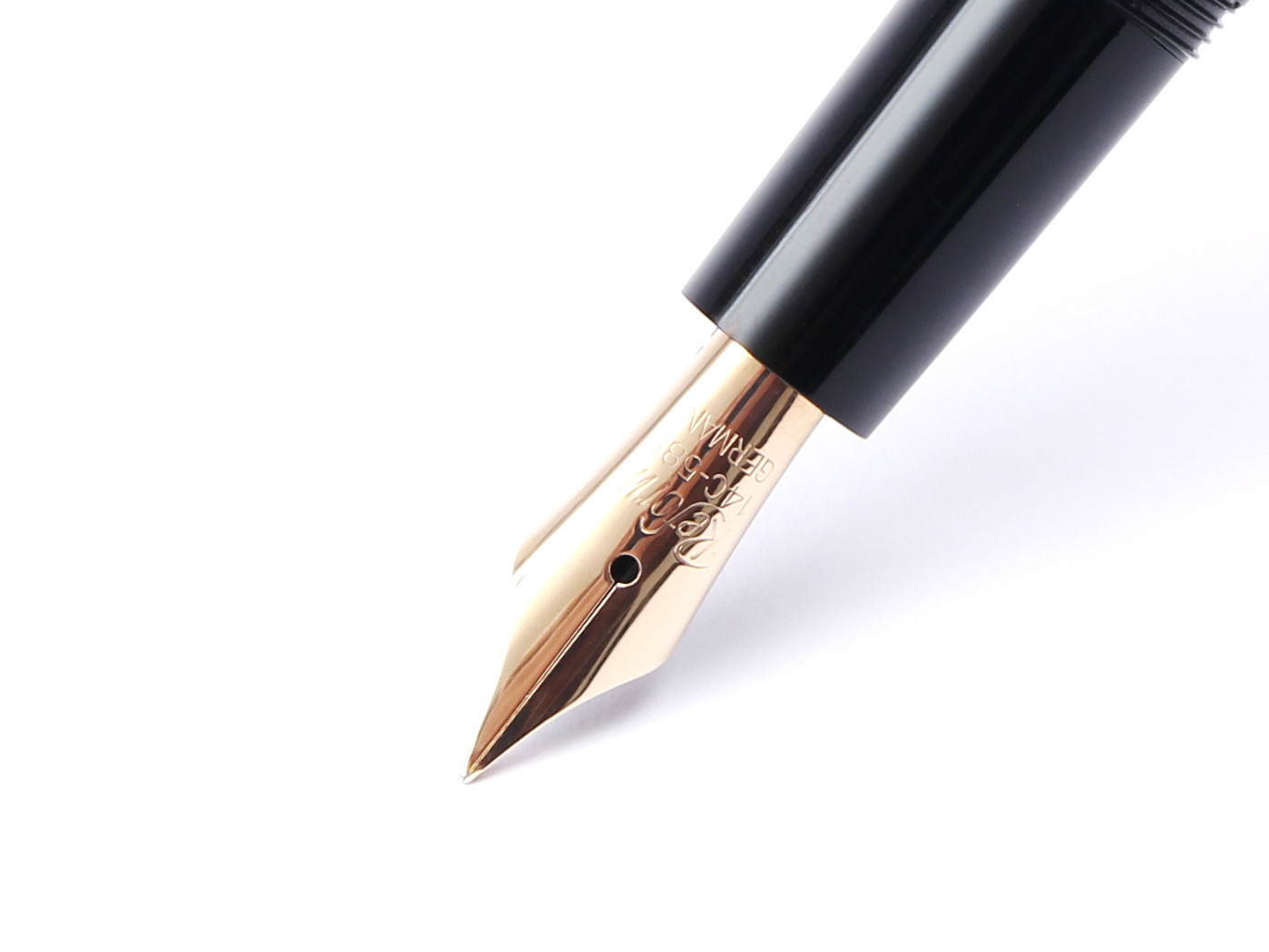 3 x Pentel Disposable Fountain Pen – Marbleized Gold and Black Barrel –  black