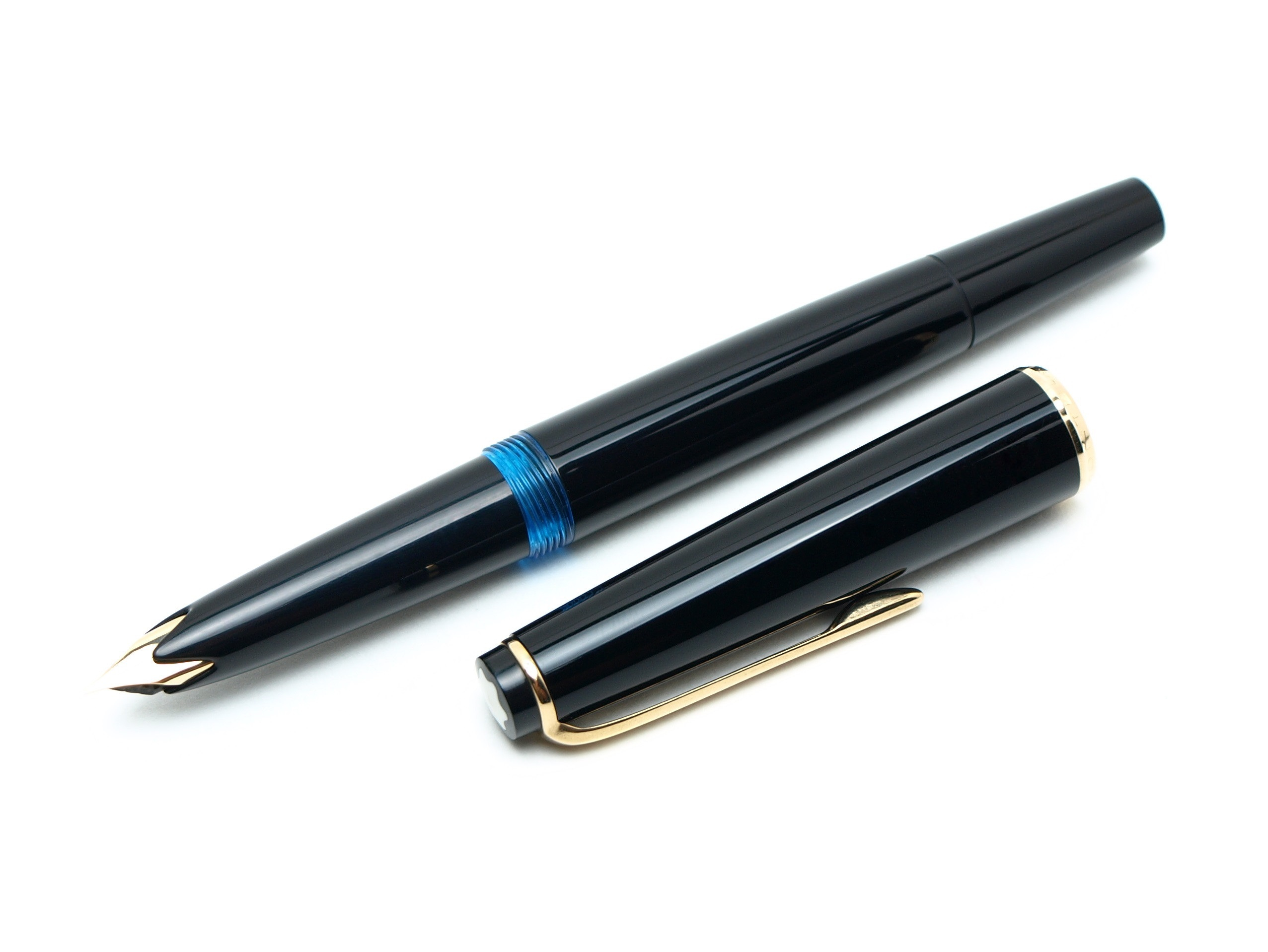 MONTBLANC 万年筆 NO.227 14K張キャップ 585 F dc118109_1.jpg